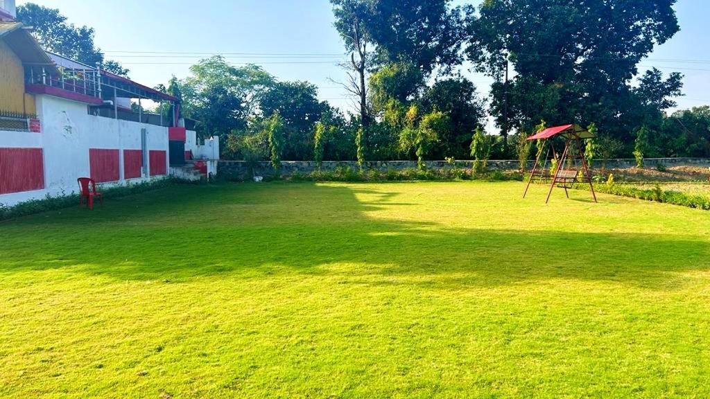 Nandini Homestay Dehradun Eksteriør bilde