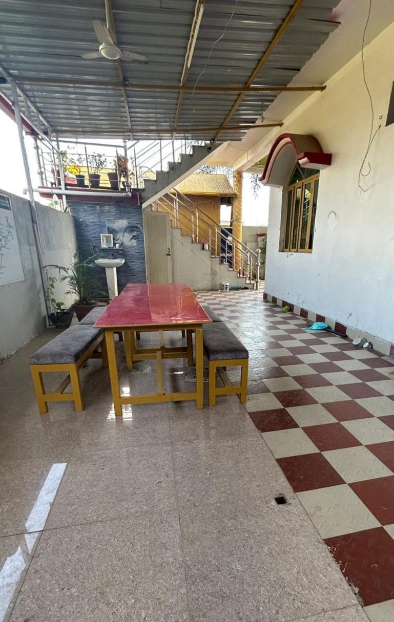 Nandini Homestay Dehradun Eksteriør bilde